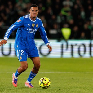 kaiyun-阿斯：阿韦洛亚对阿诺德有信心，谈话不是通知离队而是表达支持